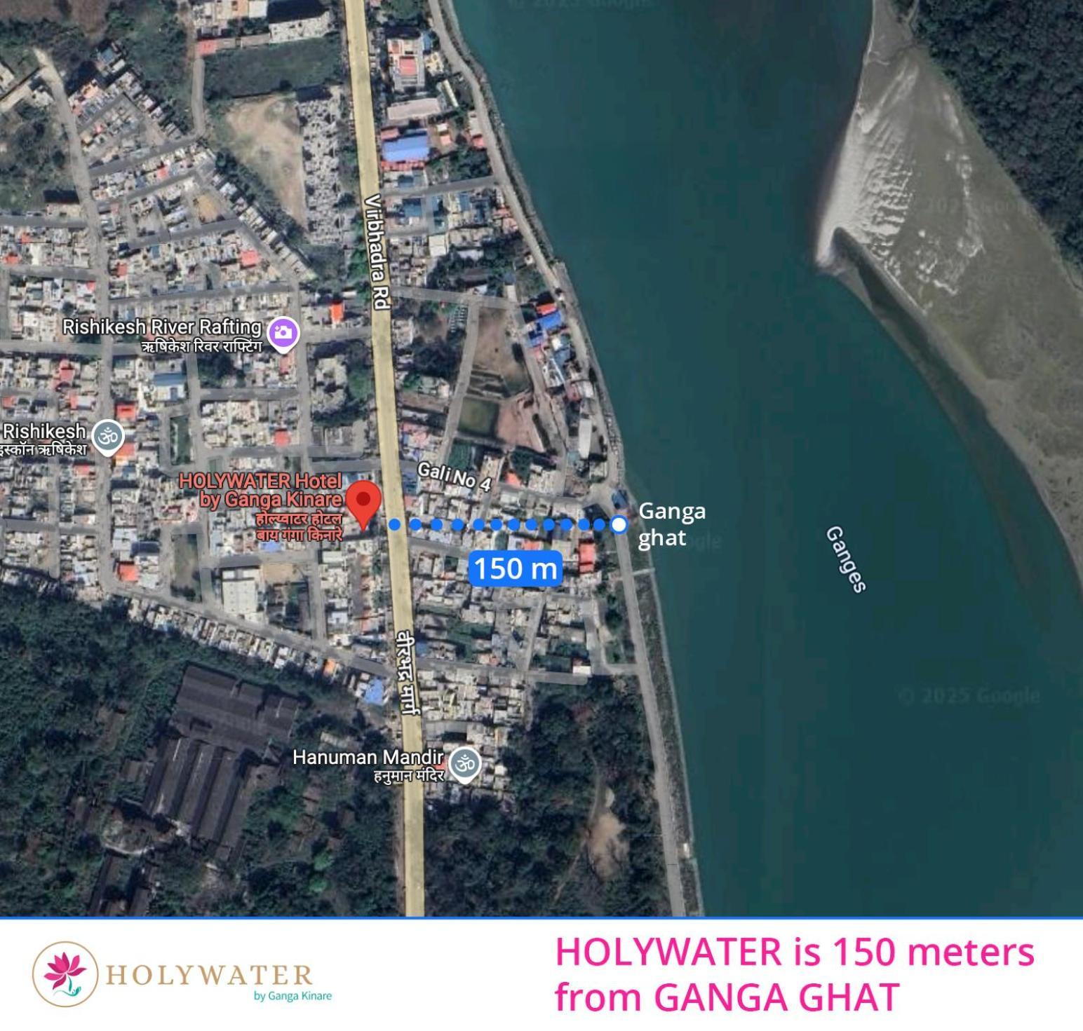 Holywater Hotel By Ganga Kinare #150 Mts From Ganga Ghat Risikés Kültér fotó